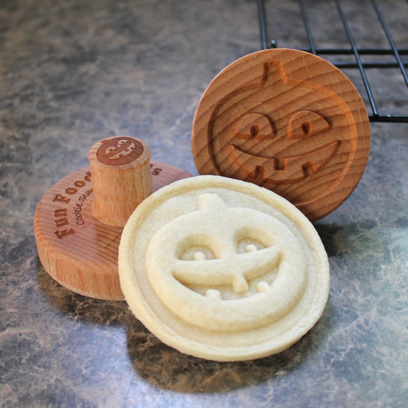 Wooden Cookie Stamp🍪