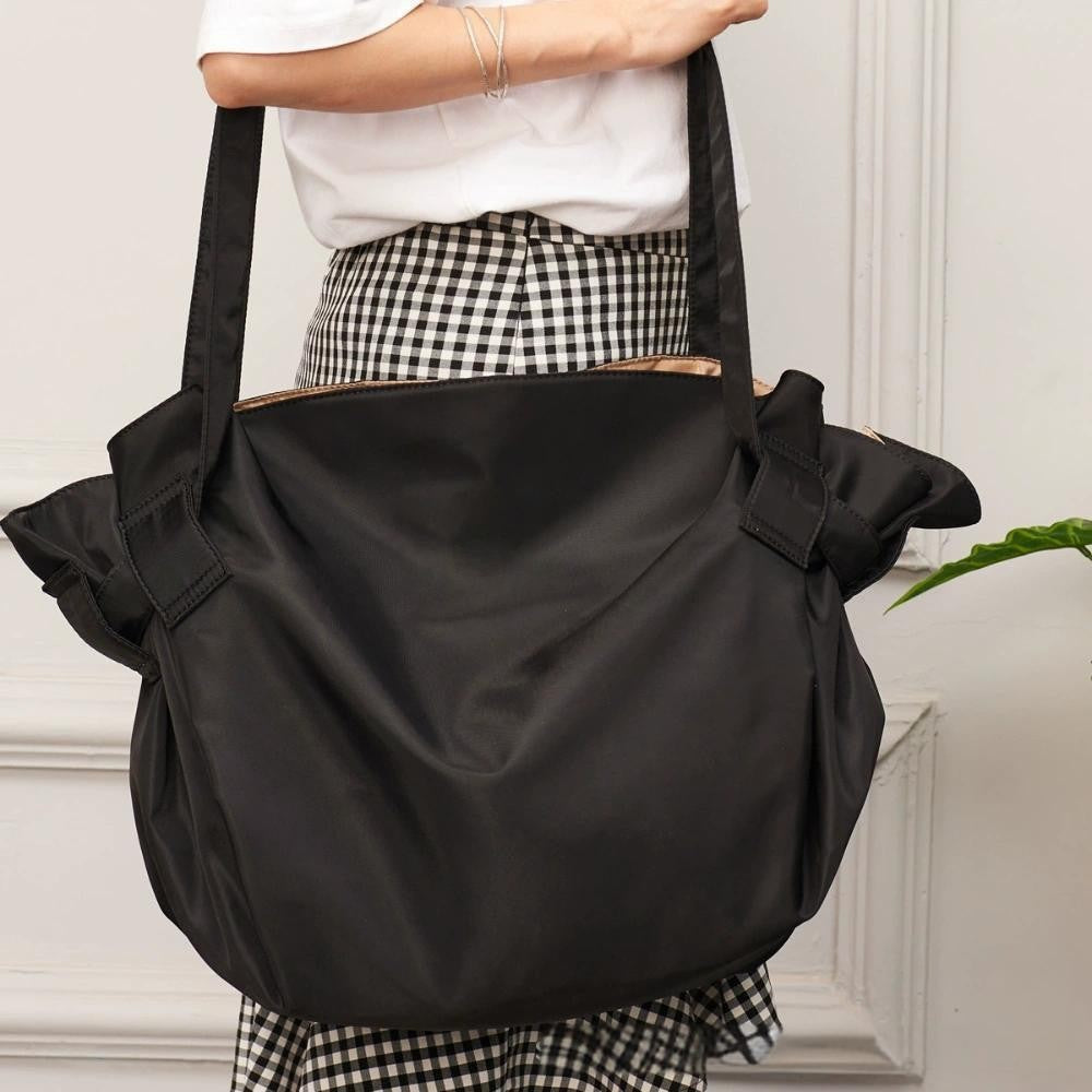 2-in-1 Convertible Tote Bag and Picnic Blanket
