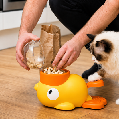 🐥 Interactive Duck Treat Dispenser Toy for Dogs & Cats