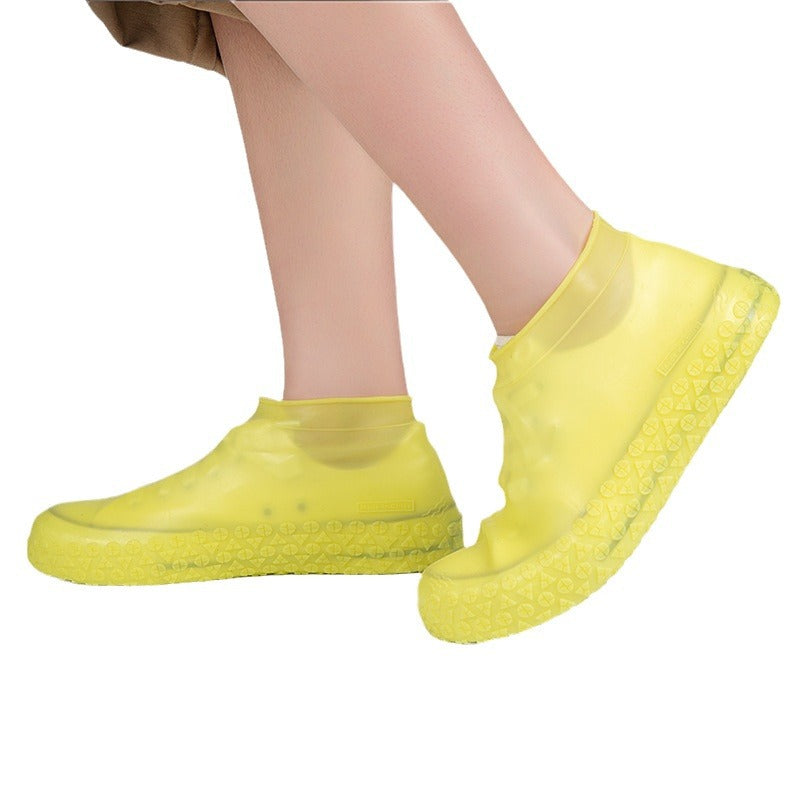 🌧️Stop Soaked Sneakers! Heavy-Duty Rain Shoe Covers – Anti-Slip & Fold Into Your Bag