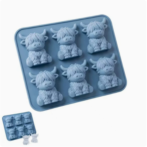 🐮 Mini Highland Cow Ice Cube Mold – Turn Every Drink Into a Cute Moment