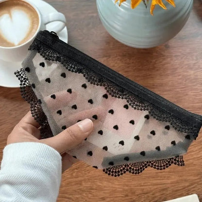 Unique Panties Shape Mesh Cosmetic Bag🩲