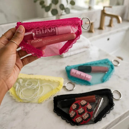 Unique Panties Shape Mesh Cosmetic Bag🩲