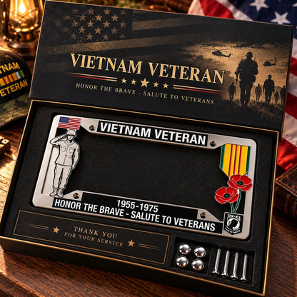 🇺🇸 Vietnam Veteran Commemorative Metal License Plate Frame – Honor the Brave, Military Tribute Gift 🎖️